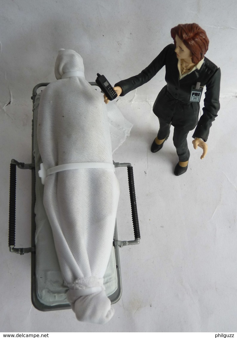 FIGURINES X FILES SCULLY ET MONSTRE SUR TABLE D'OPERATION MAC FARLANE TOYS 1998 - Sonstige & Ohne Zuordnung