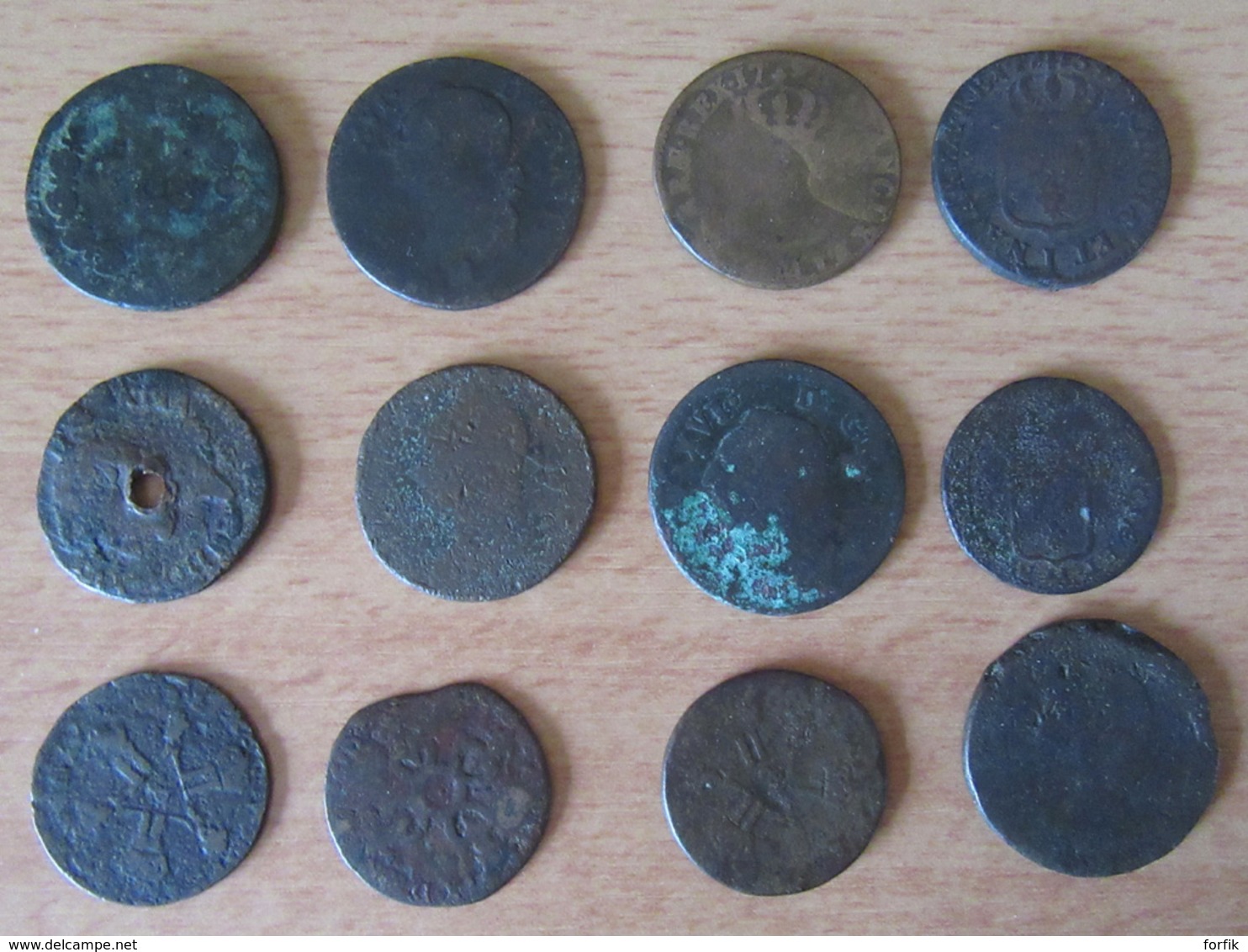 Vrac De Plus De 100 Monnaies Anciennes France Et étranger, Royales, 18e, 19e, 20e Principalement - Mauvais état - Lots & Kiloware - Coins