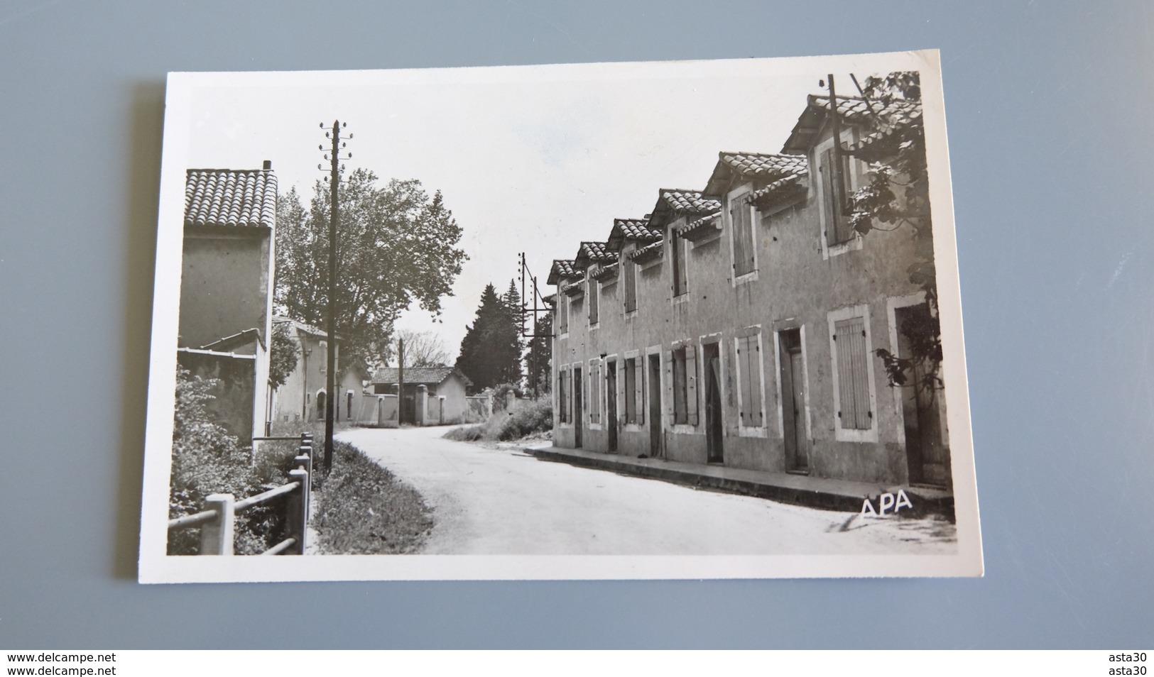 VEDENE _ L'USINE ET LES CITES DU MOULIN   ………C-1708 - Autres & Non Classés