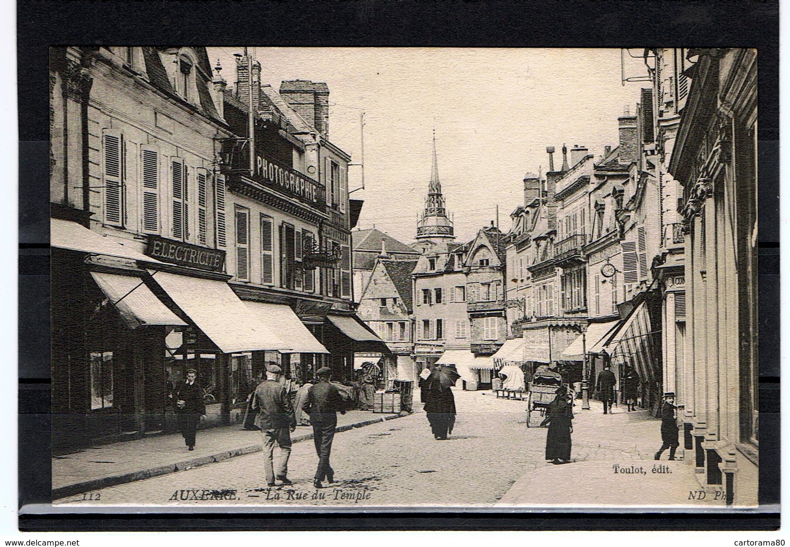 Auxerre / La Rue Du Temple / Ed. Toulot - Auxerre