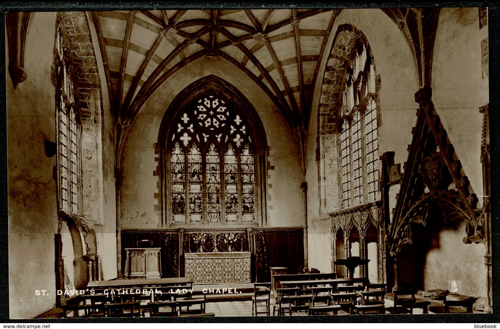 Ref 1254 - Raphael Tuck Real Photo Postcard - Lady Chapel - St David's Cathedral Wales - Pembrokeshire