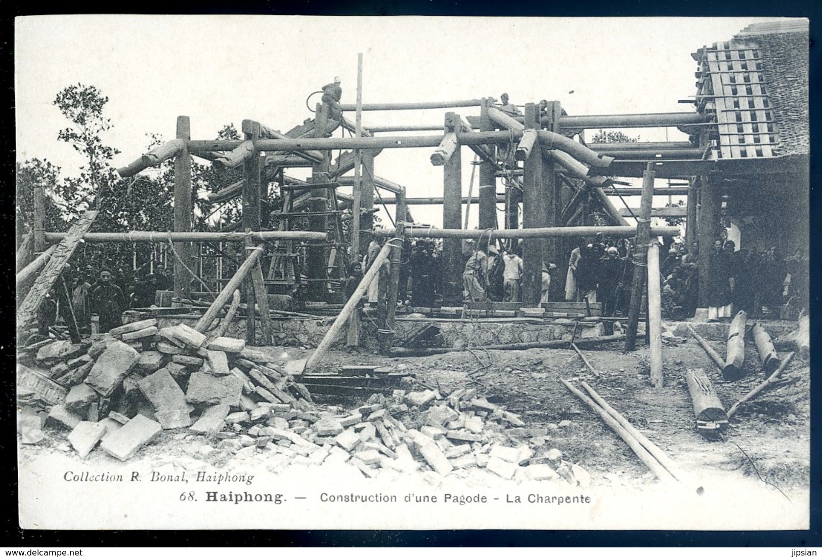 Cpa Du Viêt Nam Haiphong Construction D' Une Pagode , La Charpente    YN43 - Viêt-Nam