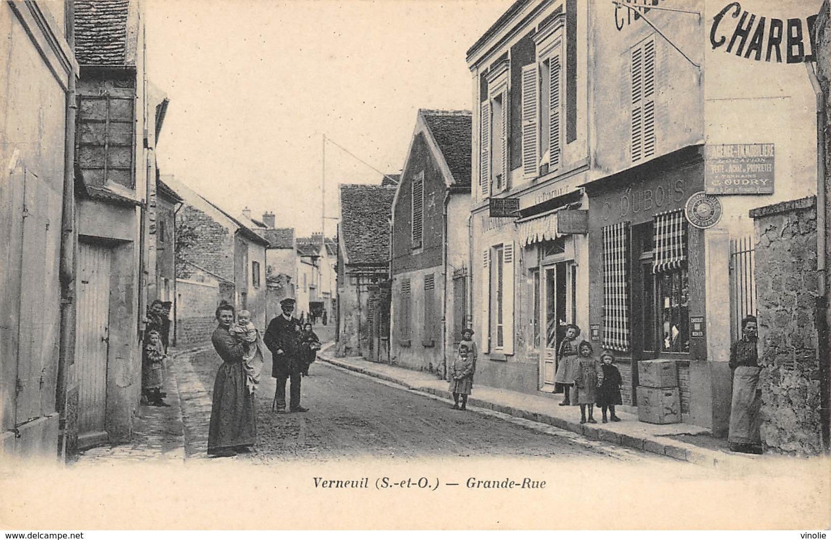 A-19-159 :  VERNEUIL. LA GRANDE RUE. - Verneuil Sur Seine