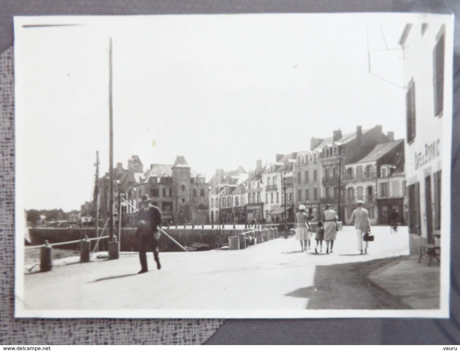 44 LE CROISIC  LE PORT  PHOTO   1931  8.5 X 5.7 Cm - Lieux