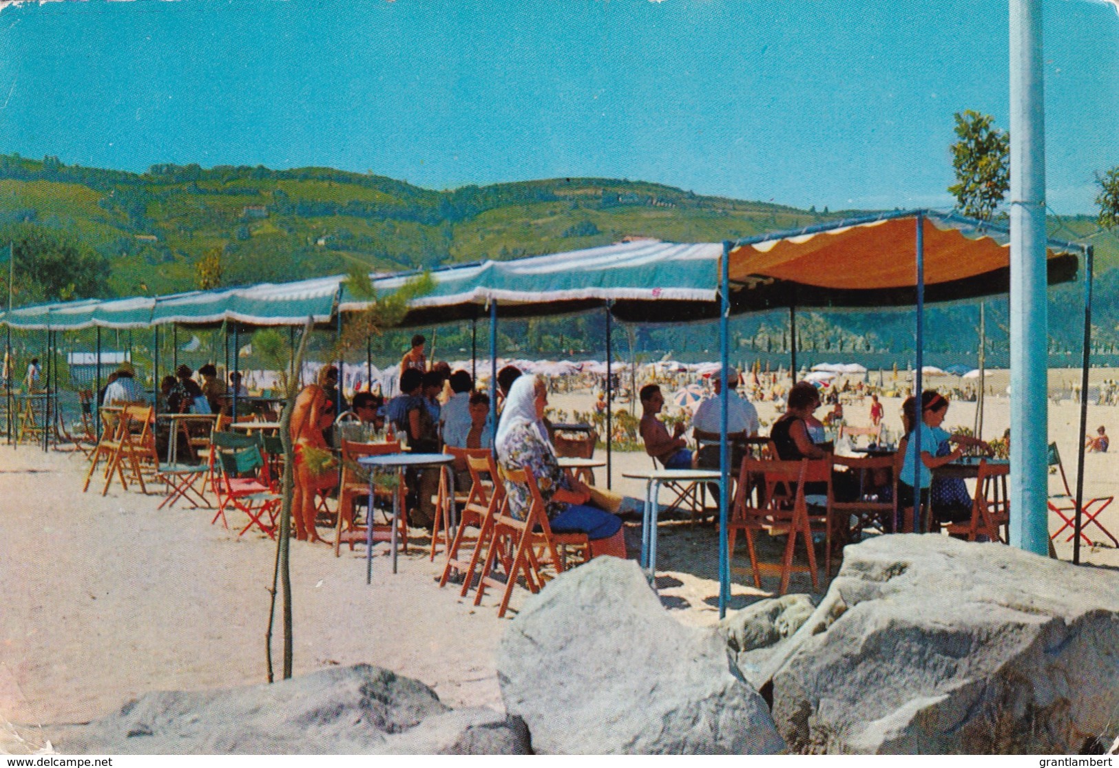 The Beach's Bar, Fuenterrabia, Spain - Posted 1986 - Guipúzcoa (San Sebastián)