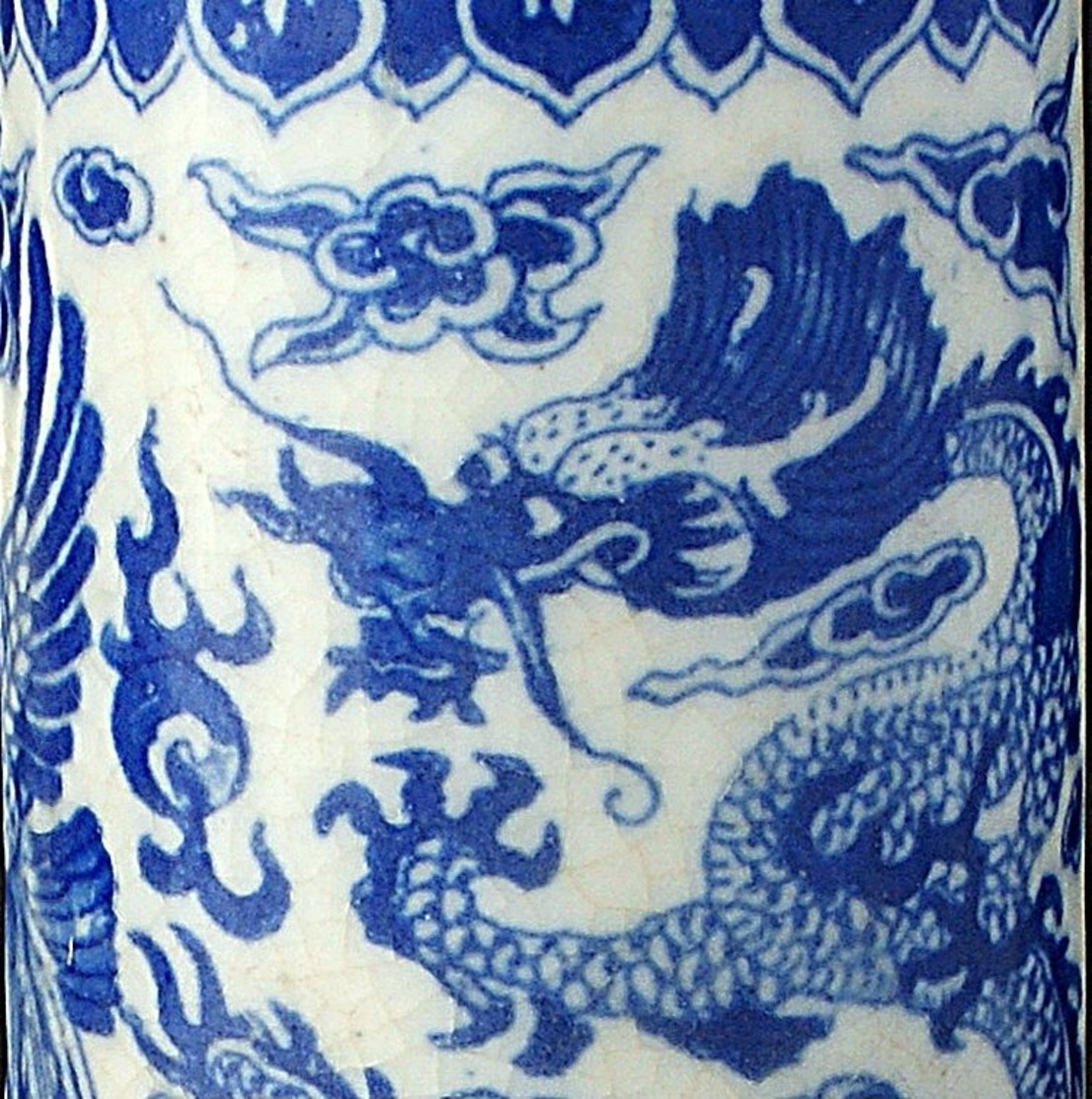 Chinese Blue & White Pottery Hat Stand, Chinese Yongzheng Porcelain, Phoenix & Dragon Pattern Chinese Art Pottery.