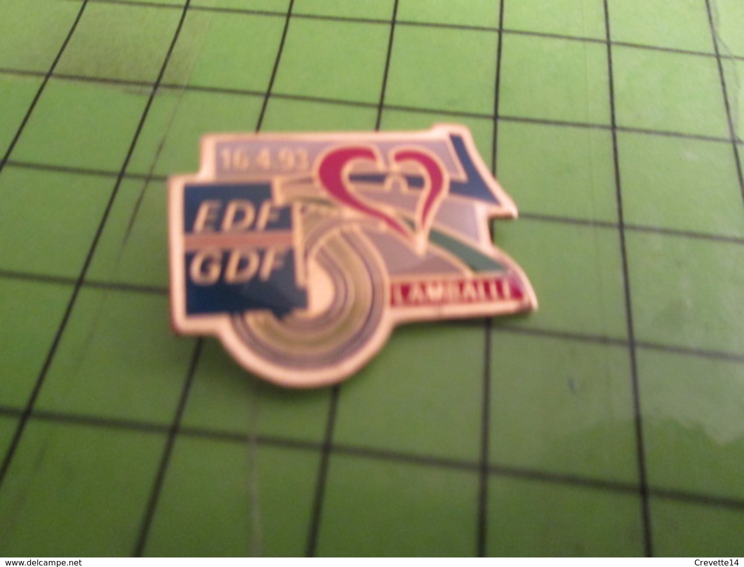 917 Pin's Pins / Rare & De Belle Qualité : THEME EDF GDF / LAMBALLE 1992 COEUR ROUGE - EDF GDF