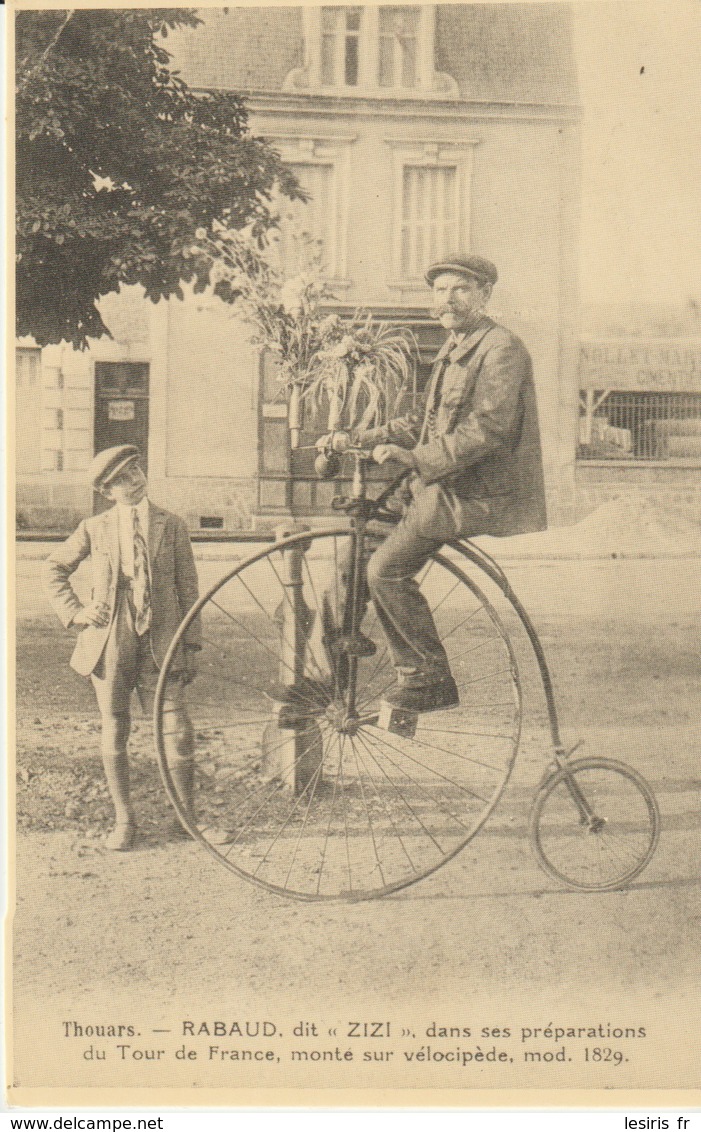 CP - RABAUD DIT ZIZI DANS SES PRÉPARATIONS DU TOUR DE FRANCE MONTE SUR VÉLOCIPÈDE MOD. 1829 - C’ÉTAIT LA FRANCE - CECODI - Wielrennen