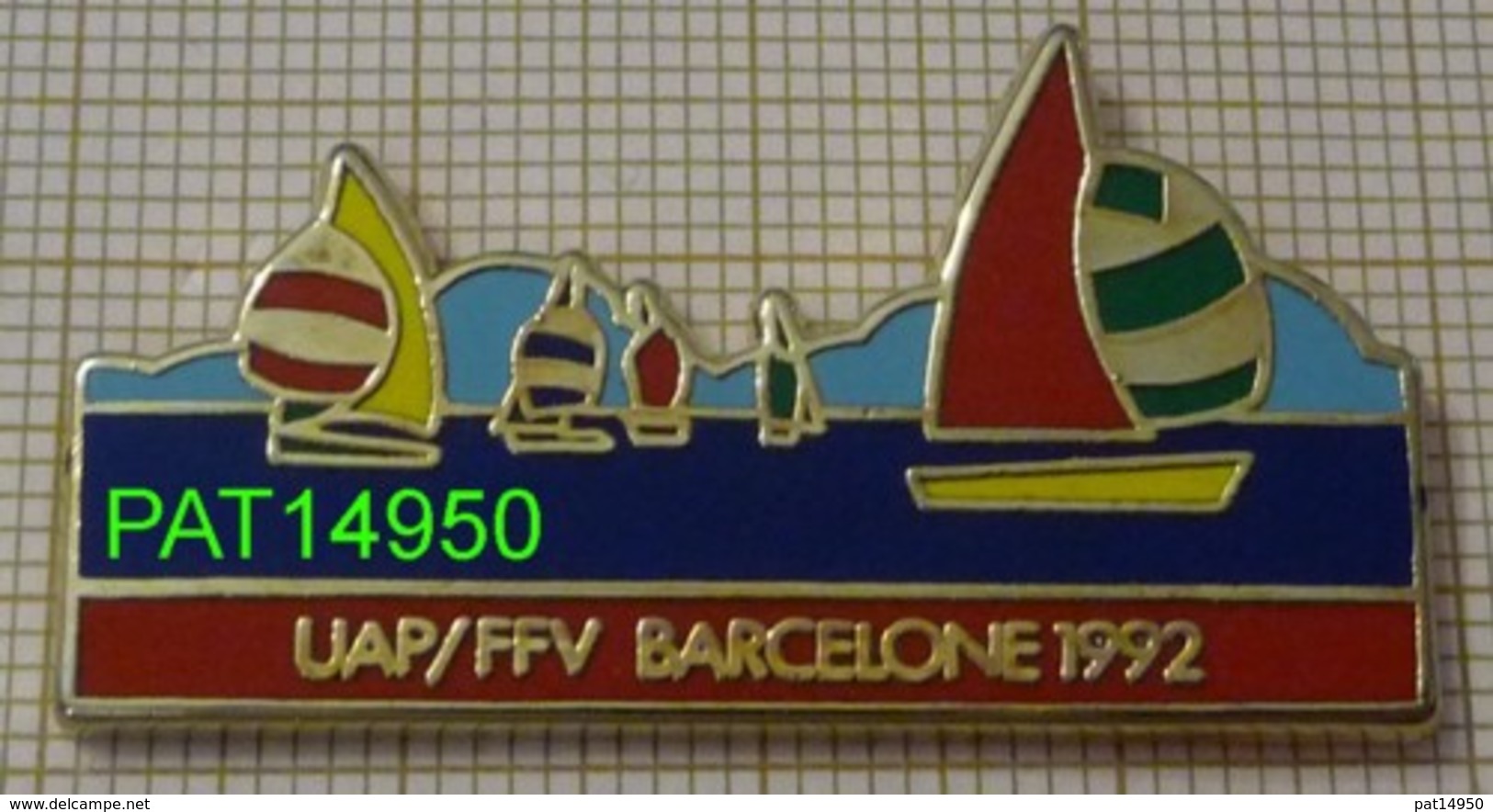 VOILE  OLYMPIQUE     UAP  FFV    BARCELONE 1992 VOILIER Sous SPI - Jeux Olympiques