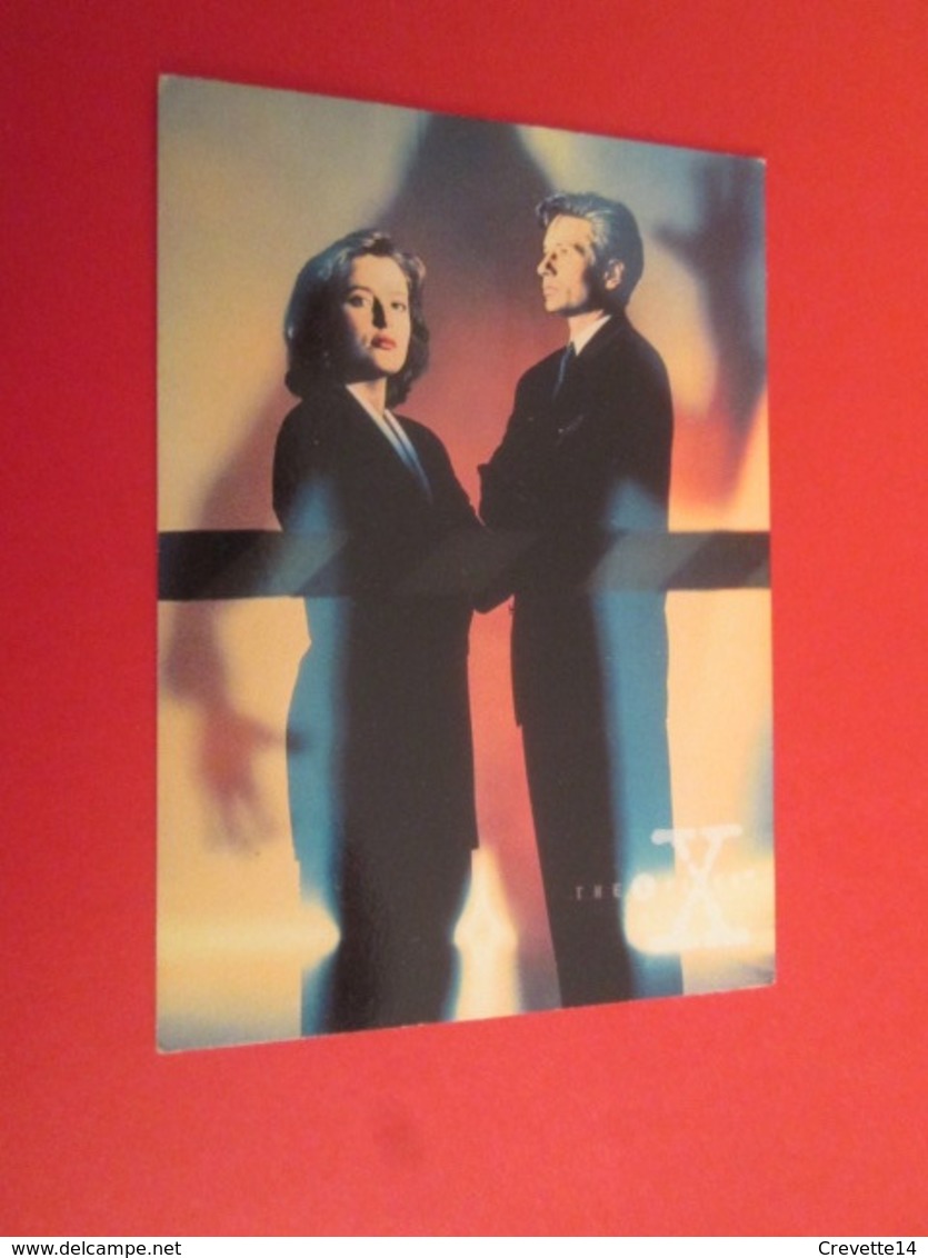76/100  TRADING CARD TOPPS SERIE TELE X-FILES MULDER SCULLY : N°02 PRESENTATION - X-Files