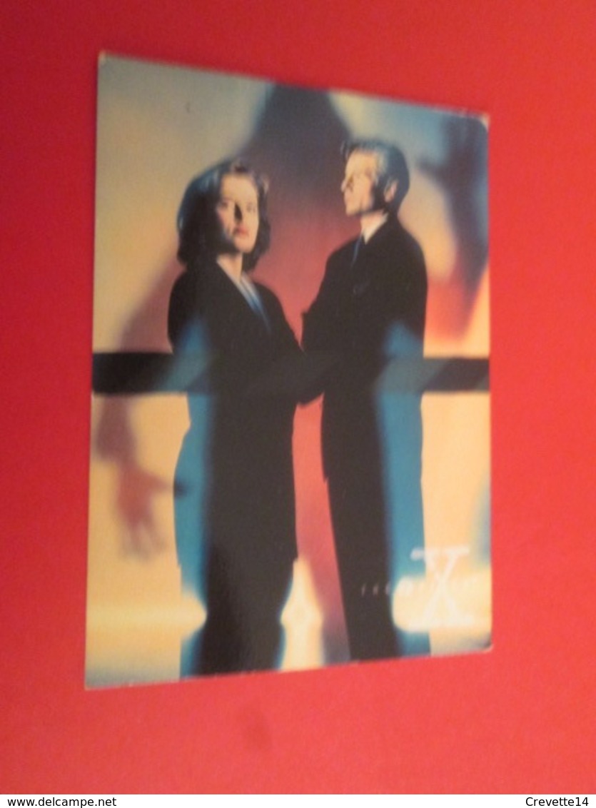 76/100  TRADING CARD TOPPS SERIE TELE X-FILES MULDER SCULLY : N°02 PRESENTATION - X-Files