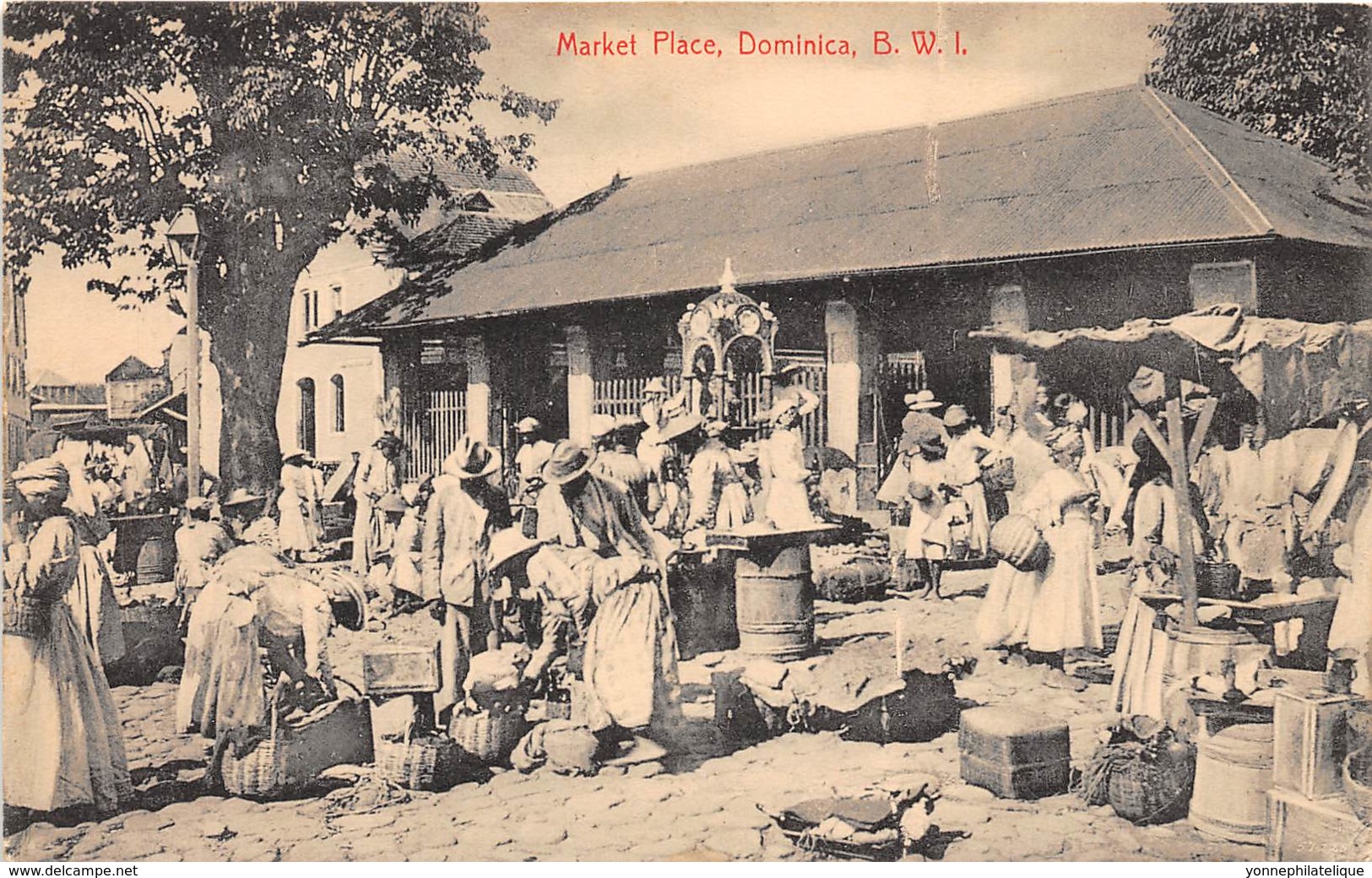 Dominique / 15 - Market Place - Beau Cliché Animé - Dominica