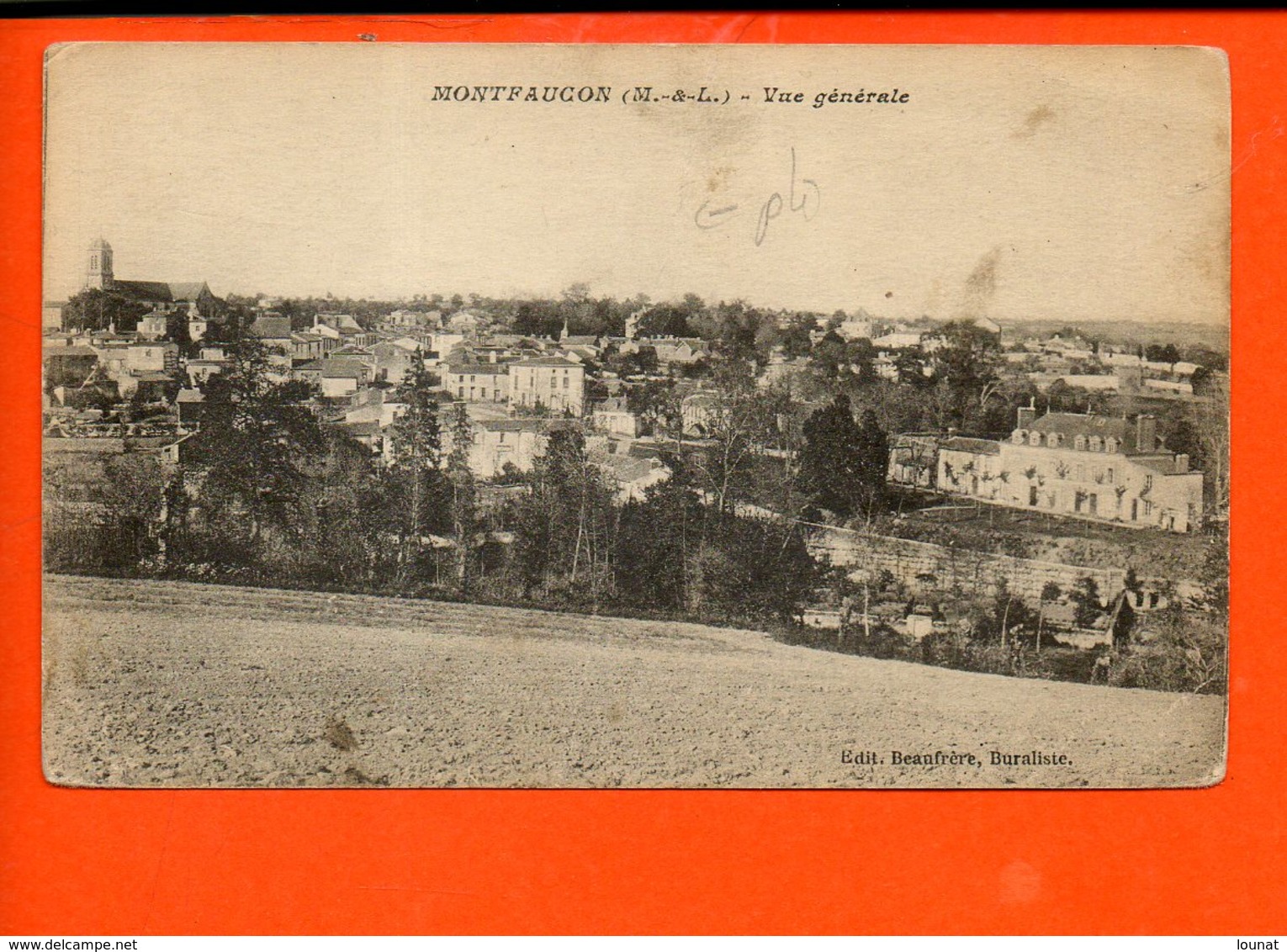 49 MONTFAUCON - Vue Générale  (pliée) - Montfaucon