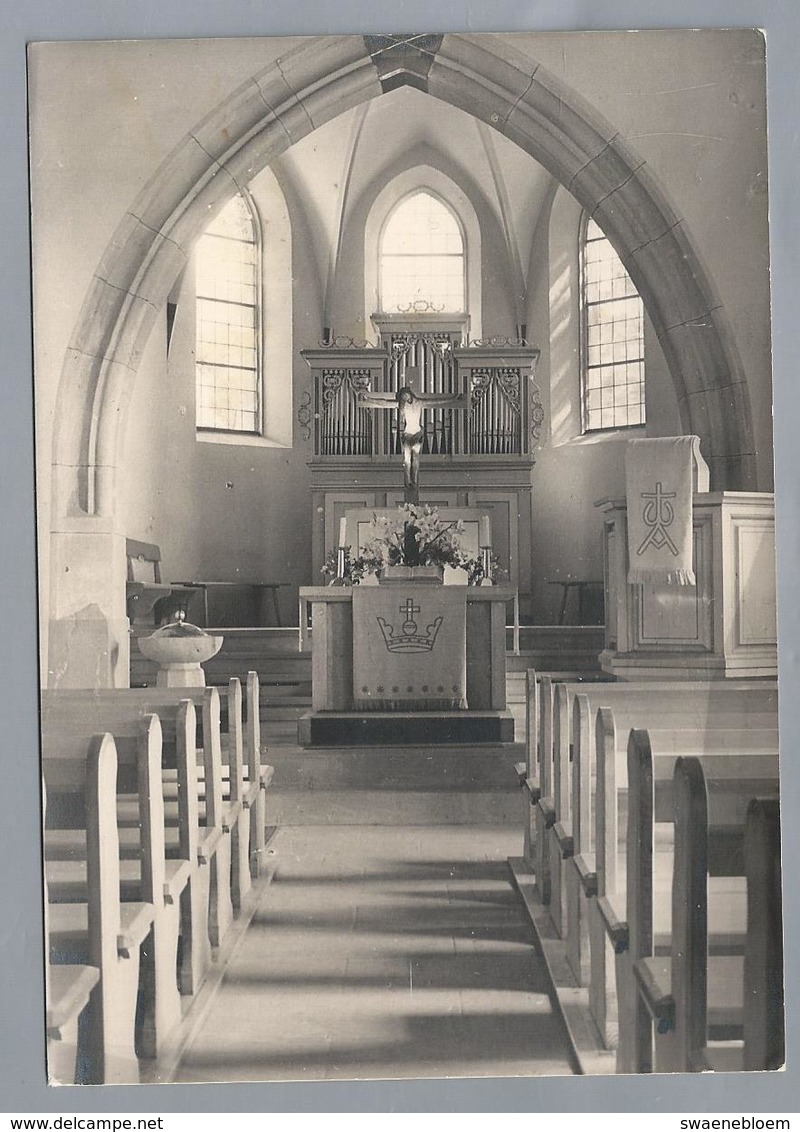 NL.- Interieur R.K. Kerk. Met Orgel, Doopvont, Kansel. - Kerken En Kathedralen