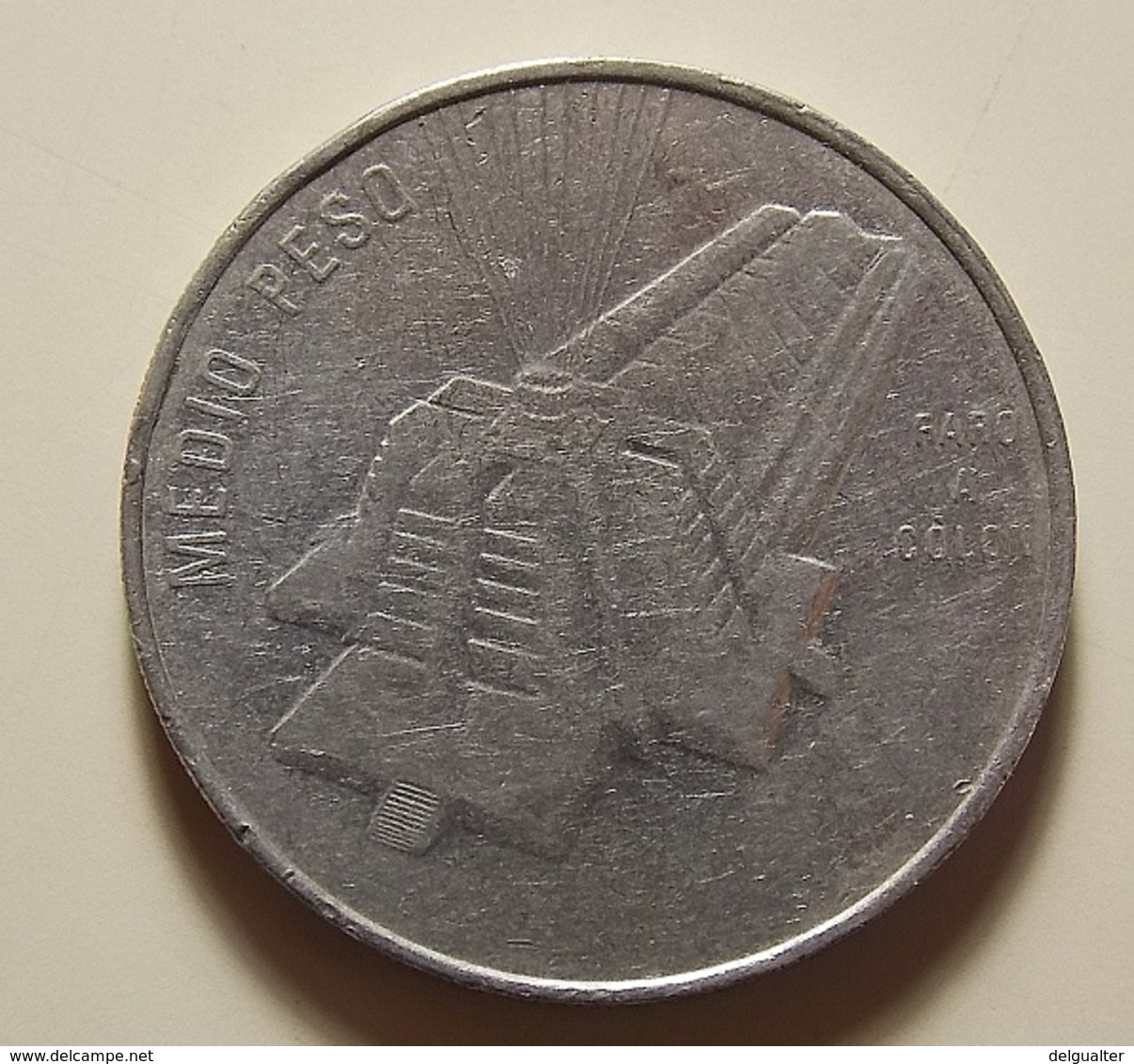 Dominicana 1/2 Peso 1989 - Dominicaine
