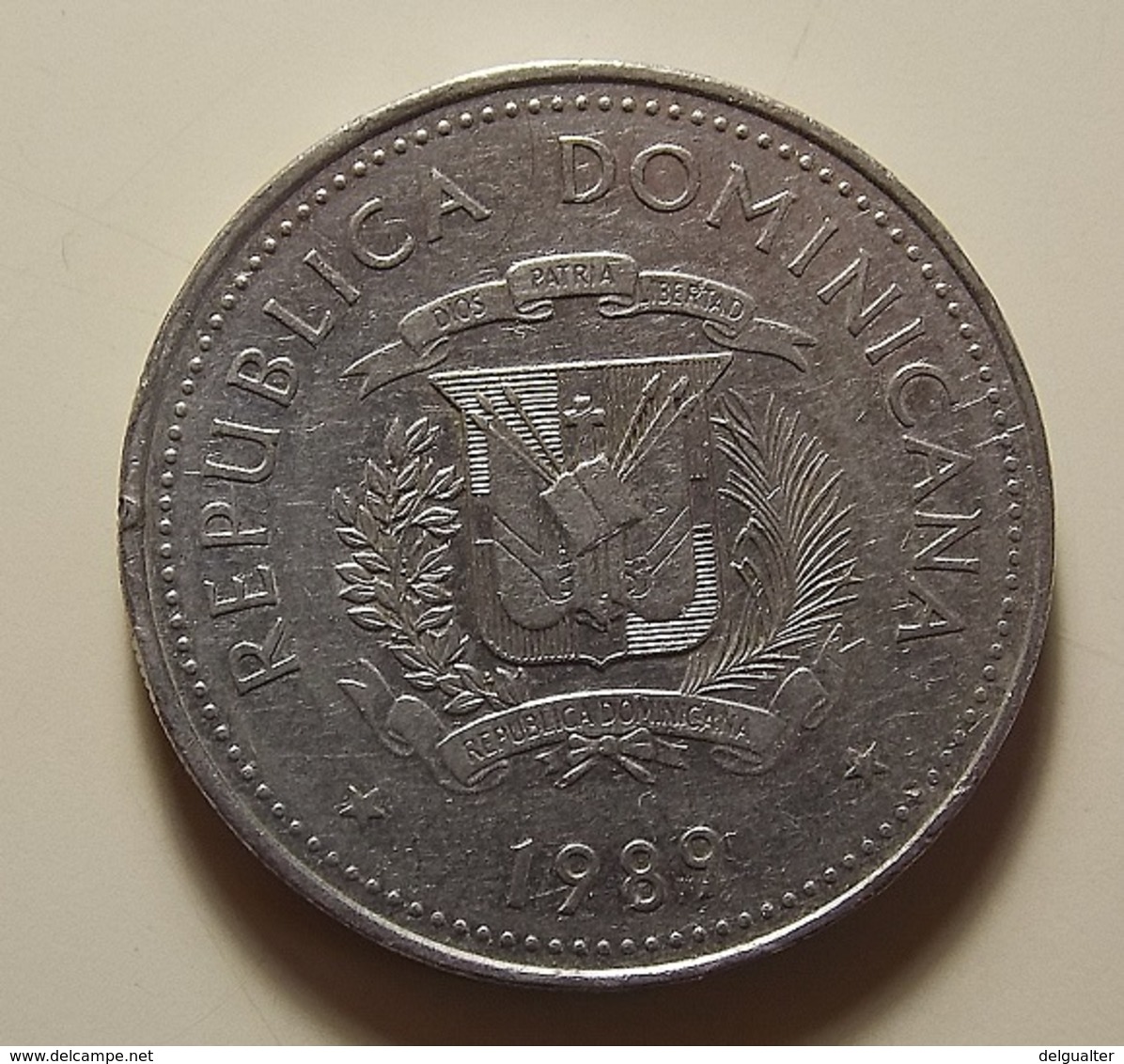 Dominicana 1/2 Peso 1989 - Dominicaine