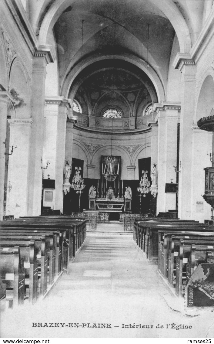 (84) CPA Brazey En Plaine  Interieur De L'eglise  (Bon état) - Autres & Non Classés