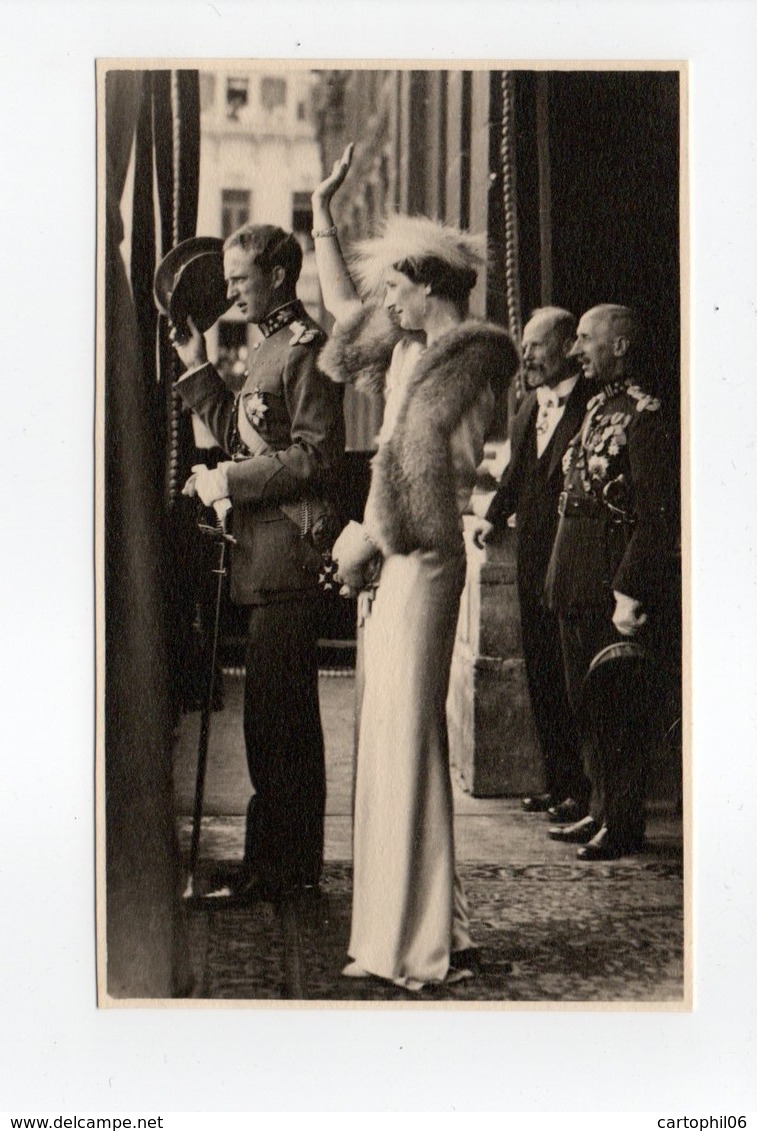 - CPA COUPLE ROYAL BELGE - Joyeuse Entrée à Anvers 7.7.1935 - - Königshäuser