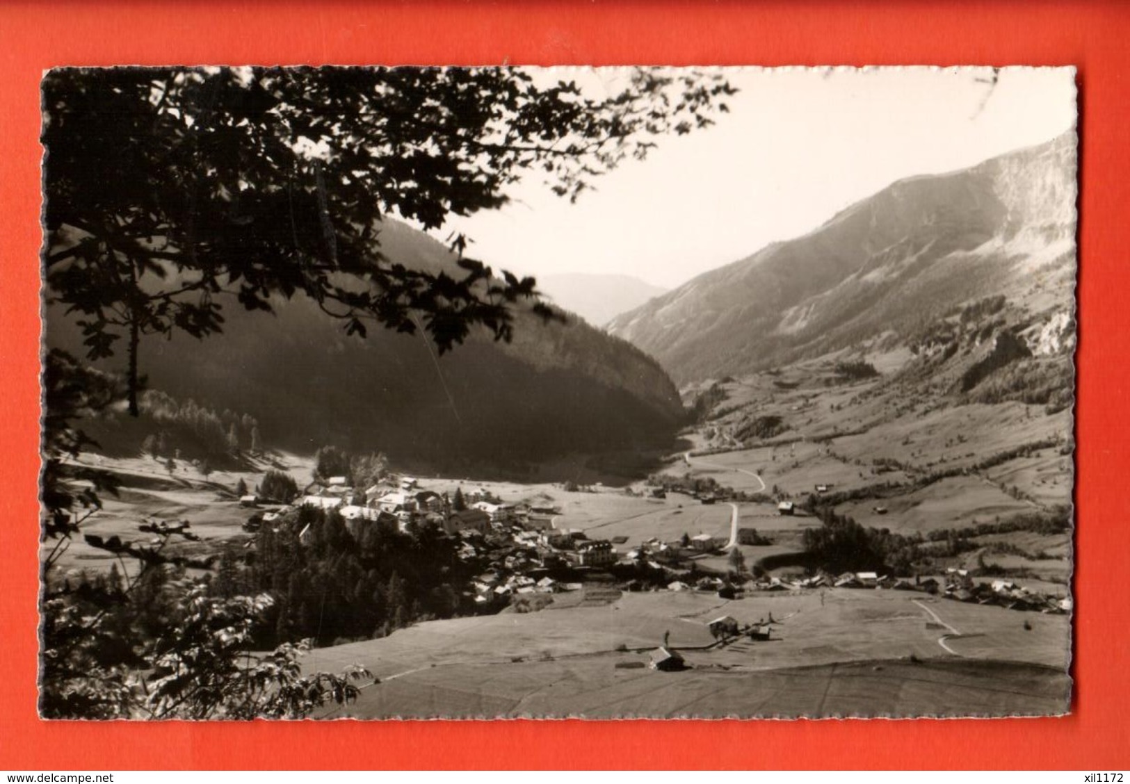 VAC-31 Loèche-les-Bains Leukerbad, Le Village Et La Dala. Mussler . Gelaufen 1953 - Loèche