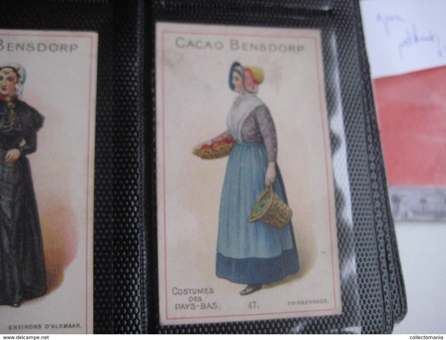 30 cards,   4,2cm X 7,2  cm  advertising  c1890  CACAO COCOA BENSDORP chocolate, all splendid, alike cigarettecards