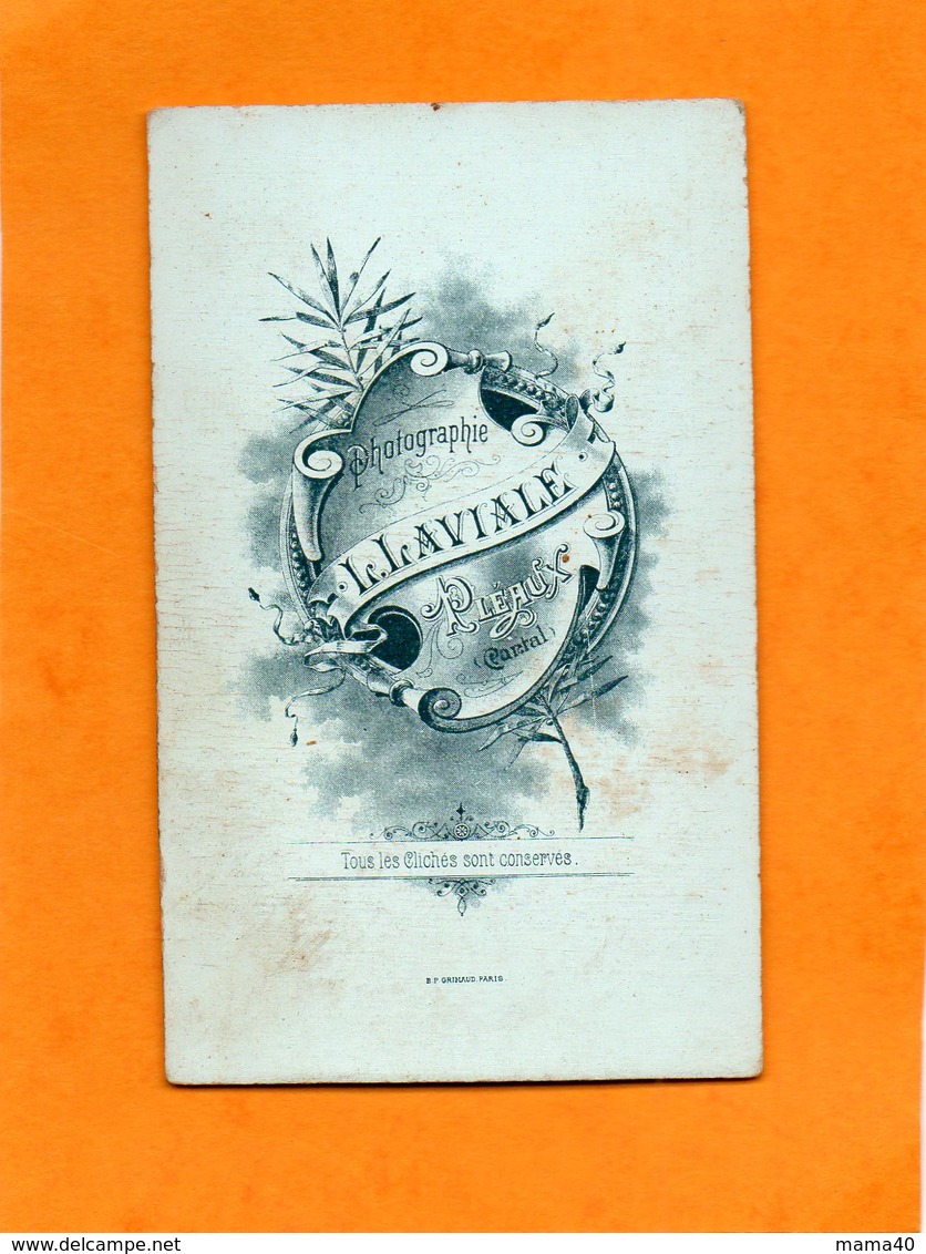 CDV - 15 - PLEAUX - L. LAVIALE - MILITAIRE EN TENUE - Guerre, Militaire