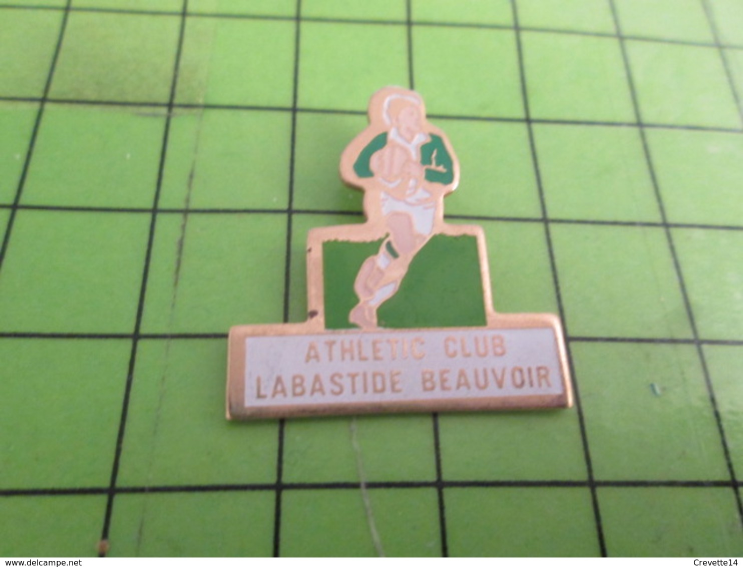 1318B Pins Pin's / Rare & Belle Qualité THEME SPORTS / RUGBY ATHLETIC CLUB LABASTIDE BEAUVOIR - Rugby