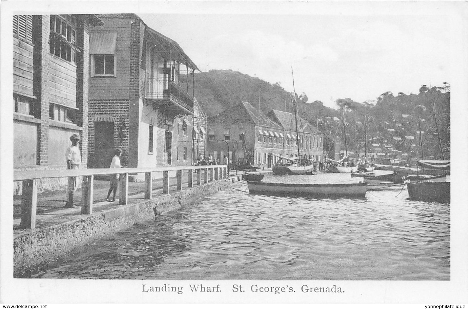 Grenada / 01 - Landing Wharf - St Georges's - Grenada