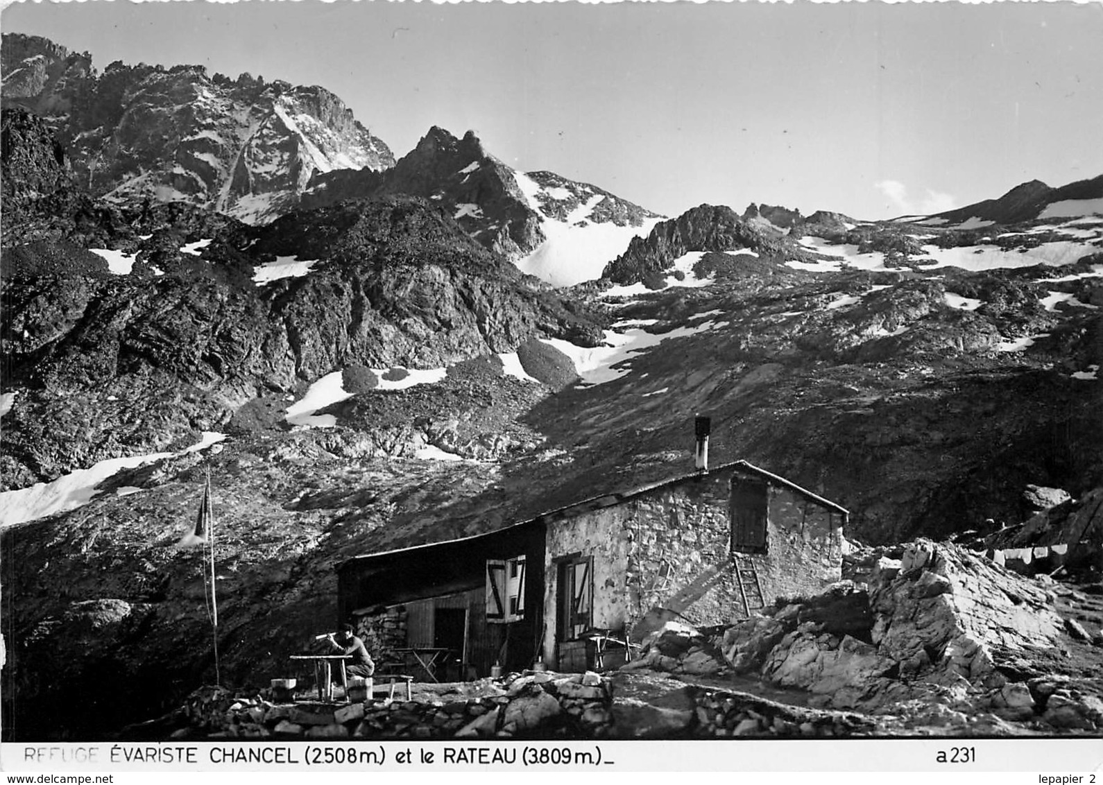 38 Refuge Evariste Chancel Et Le Rateau  CPSM GF Editions D'Art Roby - Otros & Sin Clasificación