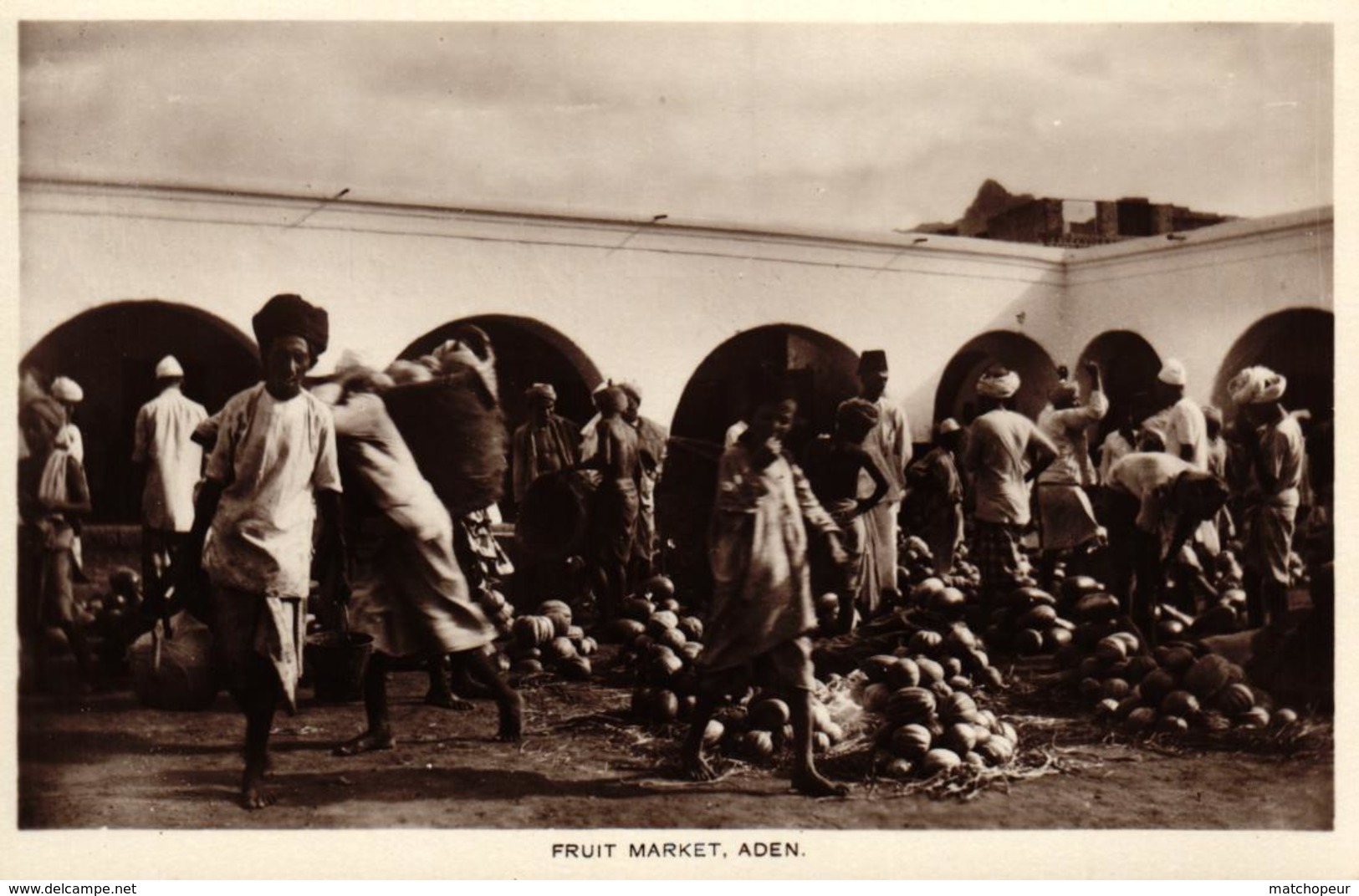 ARABIE SAOUDITE - ADEN - FRUIT MARKET - Arabie Saoudite