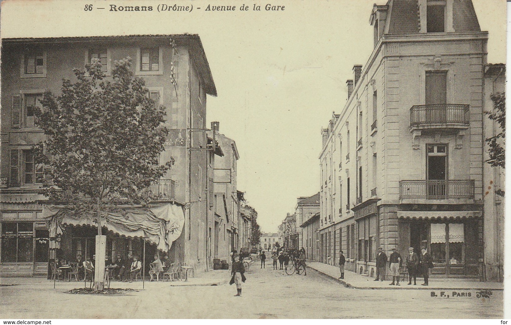 Drome : ROMANS-sur-ISERE : Avenue De La Gare - Romans Sur Isere