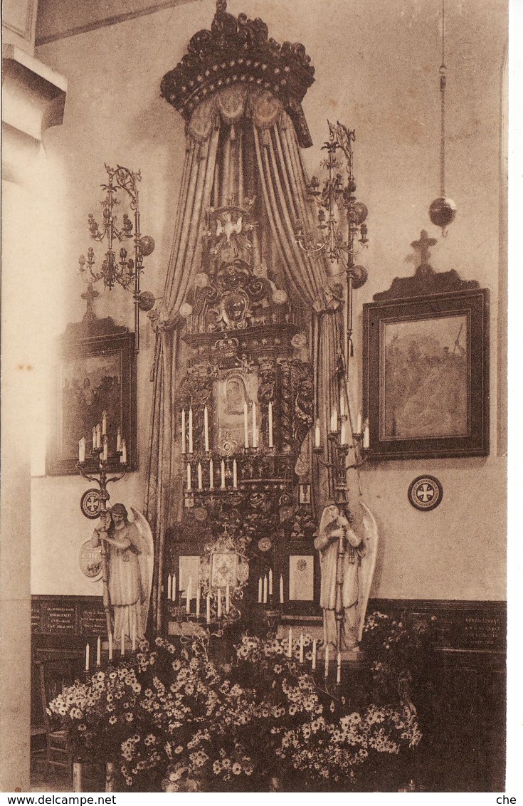 CARTE POSTALE EGLISE DE BERZEE MARQUE POSTALE NOIRE BERZEE NETTE  1928 - Doorgangstempels