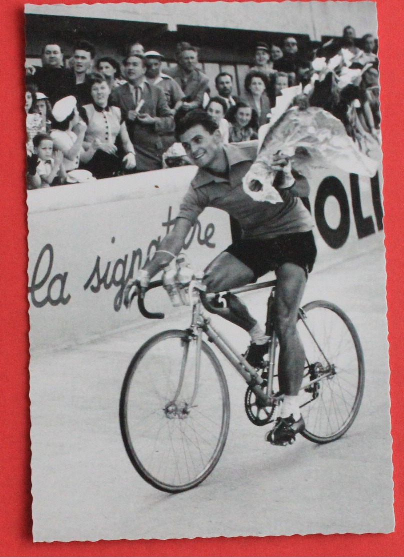 Cyclisme : Tour De France 1951, Giovanni Rossi Vainqueur De L'étape Metz - Reims, Série Montlouis N°42 - Cyclisme