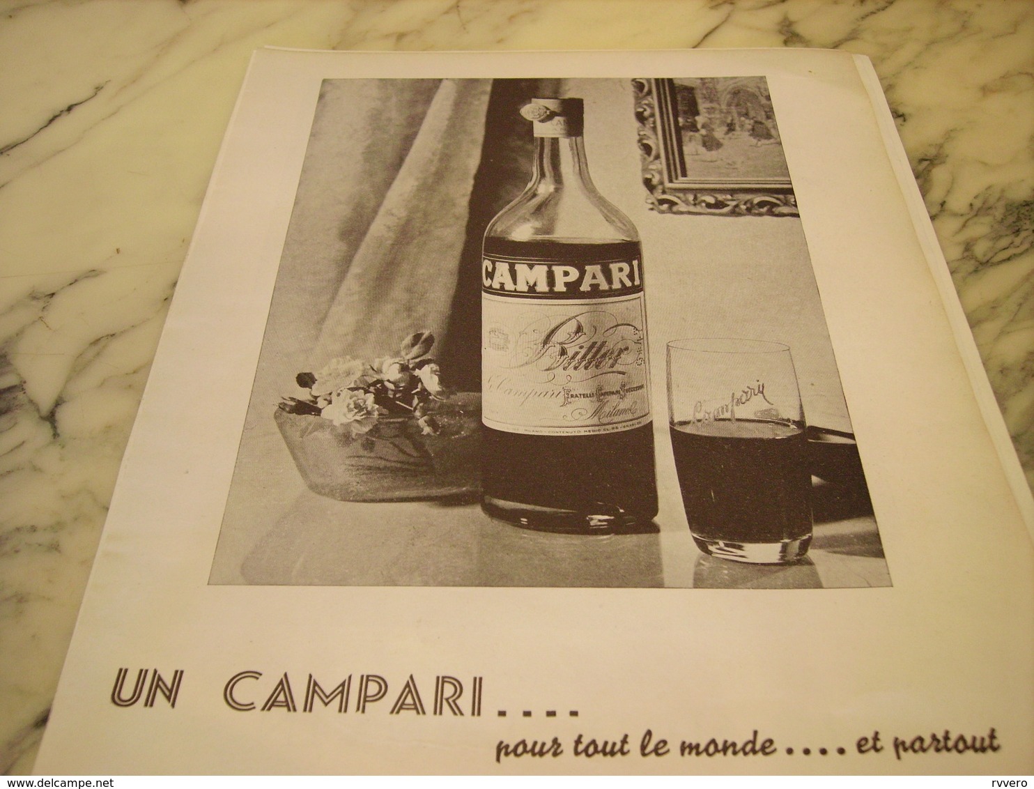 ANCIENNE PUBLICITE POUR TOUT LE MONDE APERITIF CAMPARI 1952 - Alcools