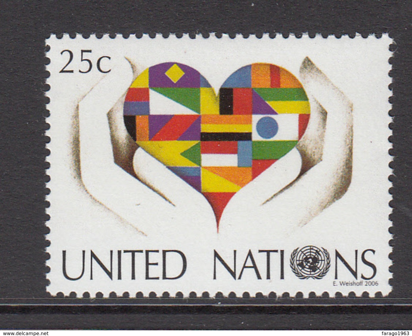 2006 UN New York Stylised Flag In Heart & Hands Set Of 1 MNH - Autres & Non Classés