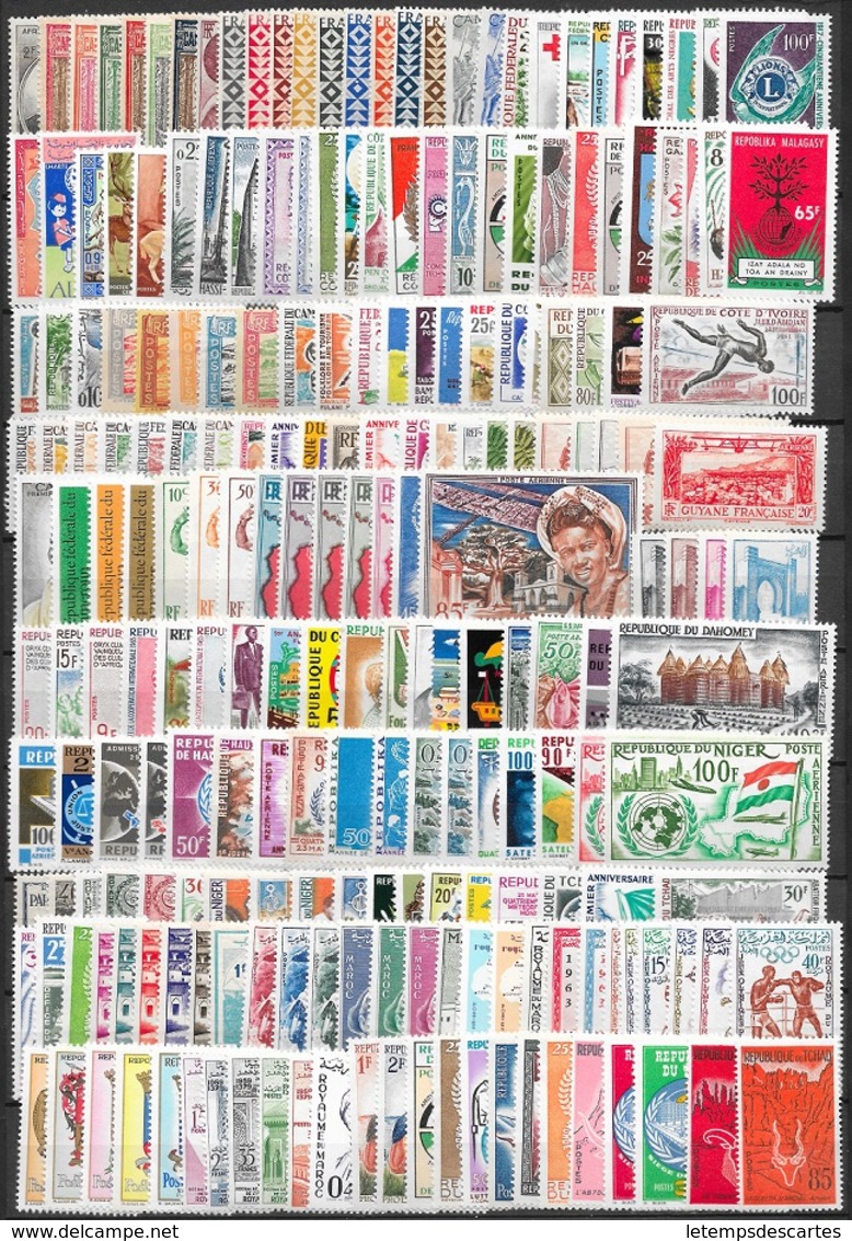 T 00613 - Afrique, 315 Timbres Neufs Luxe TOUS DIFFÉRENTS (2 Scans) - Collections (sans Albums)