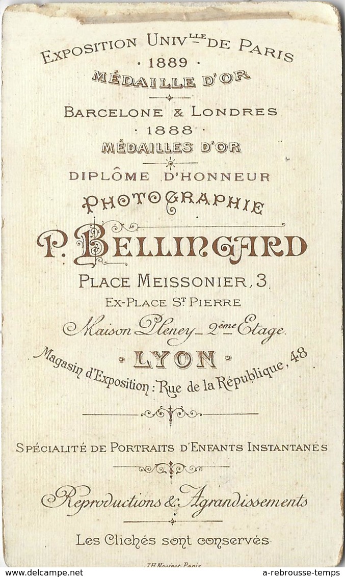 CDV Portrait Au Charbon Par Bellingard à Lyon-portrait D'homme - Anciennes (Av. 1900)