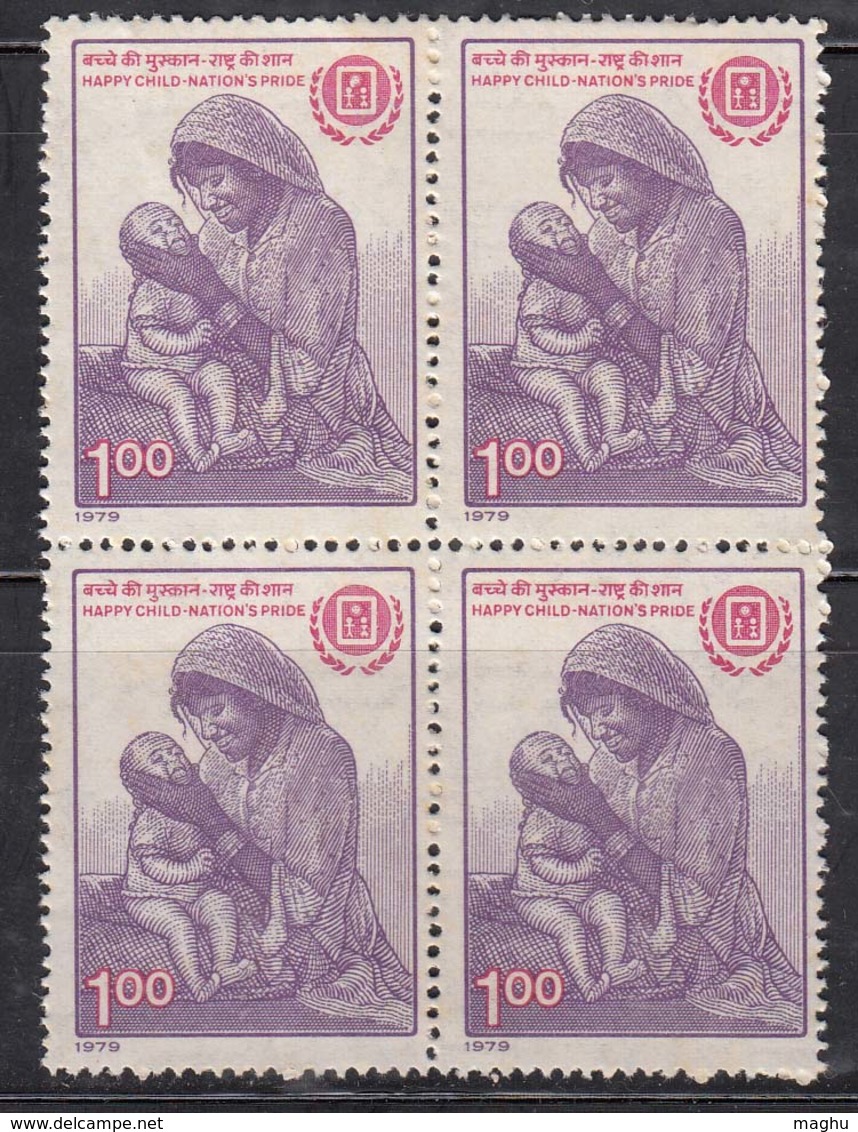 India MNH 1979, Charity Isse, International Year Of Child, 1.00 IY CBlock Of 4, Mother And Child, Cindrella - Timbres De Bienfaisance