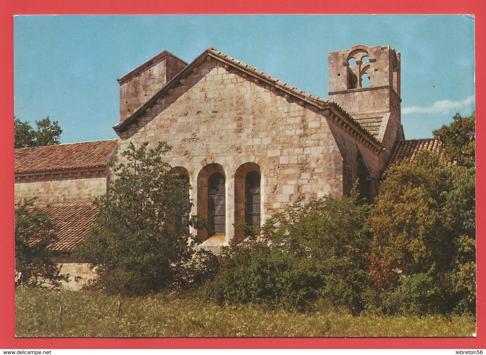 C.P.M.( 13 )  " LA ROQUE D'ANTHERON " Eglise De L'Abbaye De SILVACANE (Face Sud-Est )   X 2 Photos - Autres & Non Classés