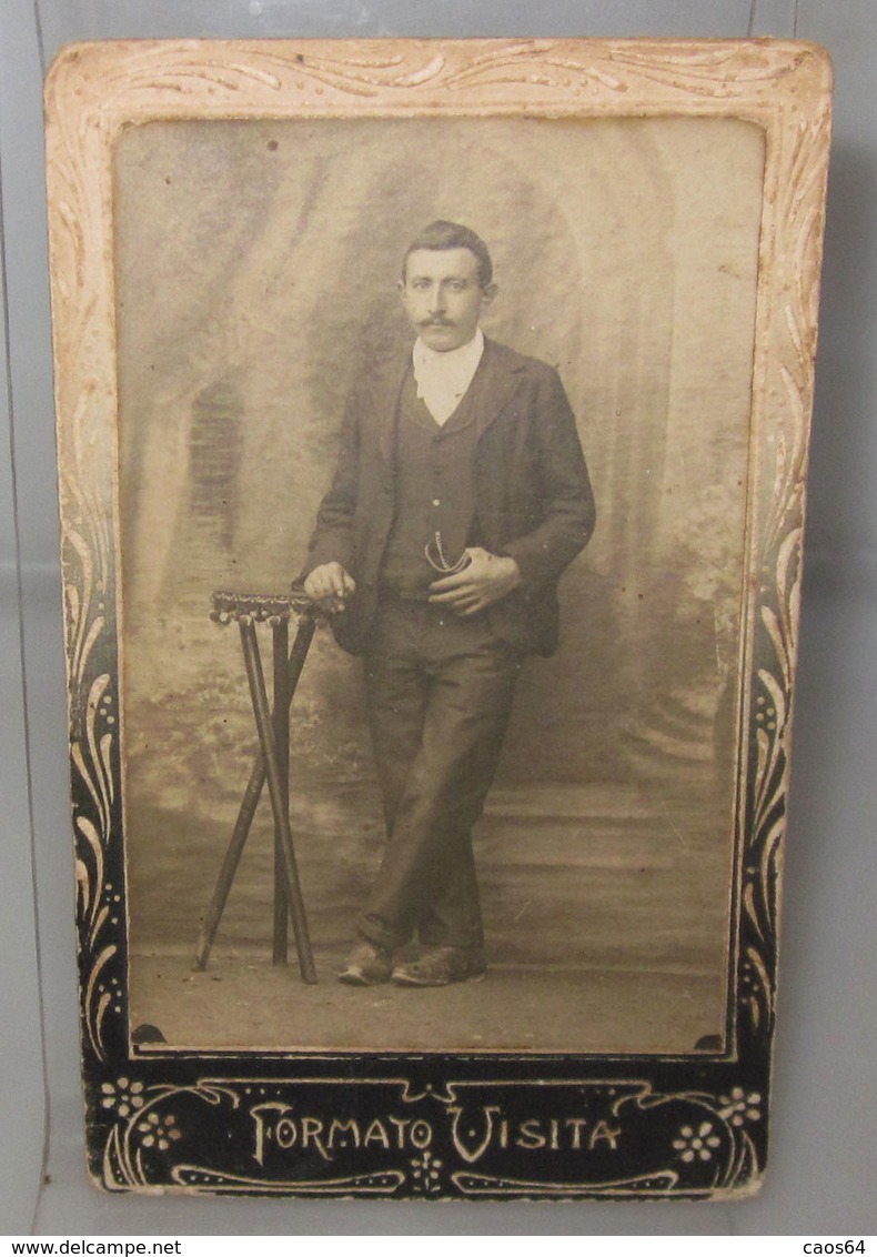 RITRATTO UOMO FORMATO VISITA SU CARTONCINO  FOTO B/N VINTAGE Cabinet Card - Persone Anonimi