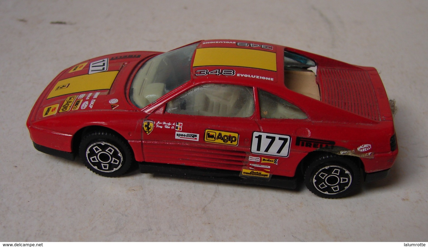 Lot. 998. Ferrari 348. 1/43 - Burago