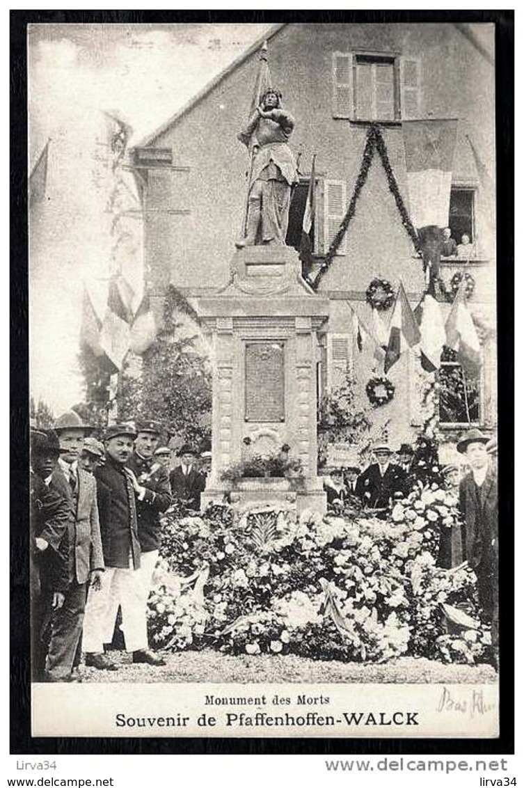 RARE CPA ANCIENNE FRANCE- PFAFFENHOFFEN (67)- MONUMENT DES MORTS- SOUVENIR- TRES GROS PLAN BELLE ANIMATION - Autres & Non Classés