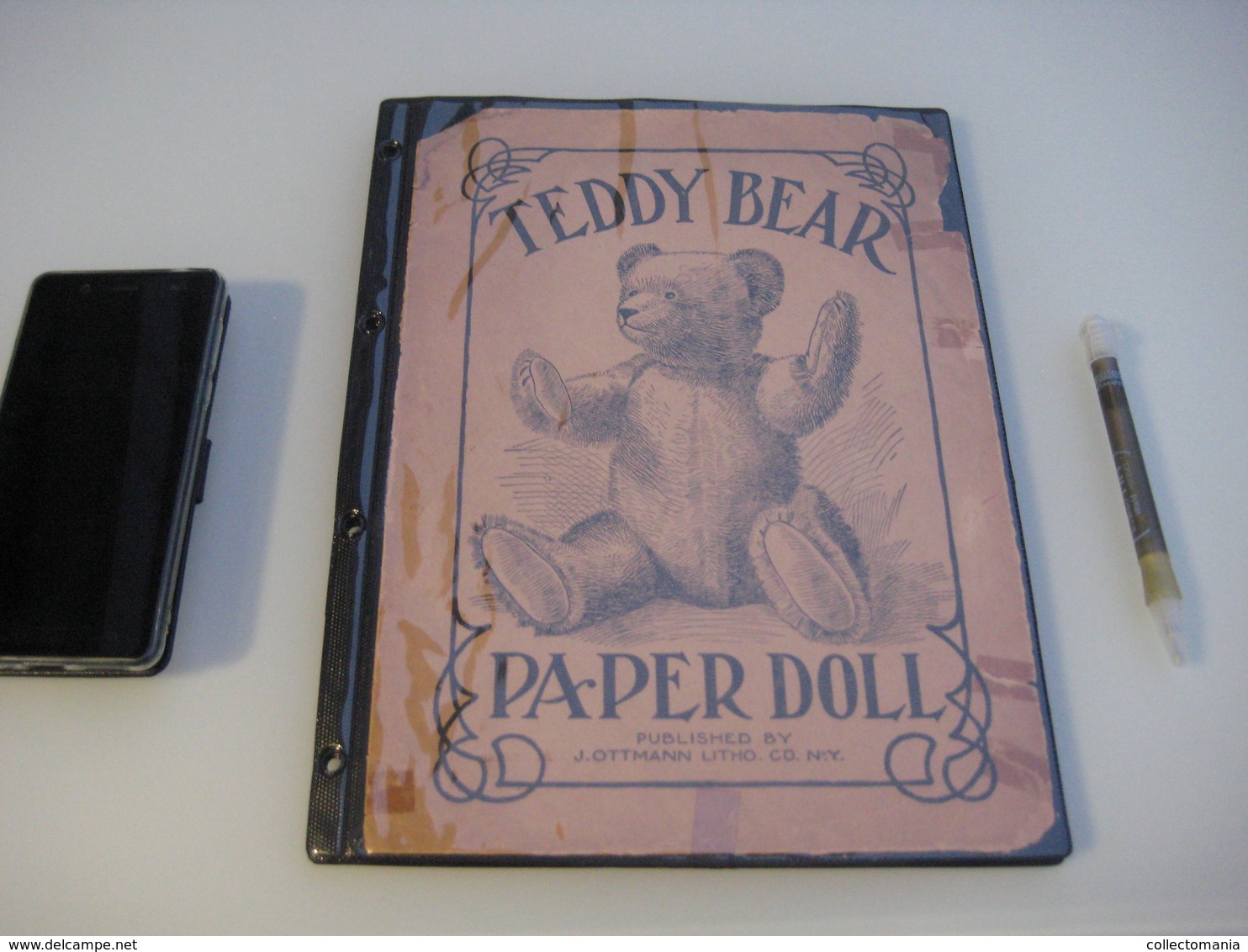 base-ball anno 1907  paper doll outfit  Teddy Bear, Ottman Litho Company c1907, original envelope,5 costumes SPORT RARE