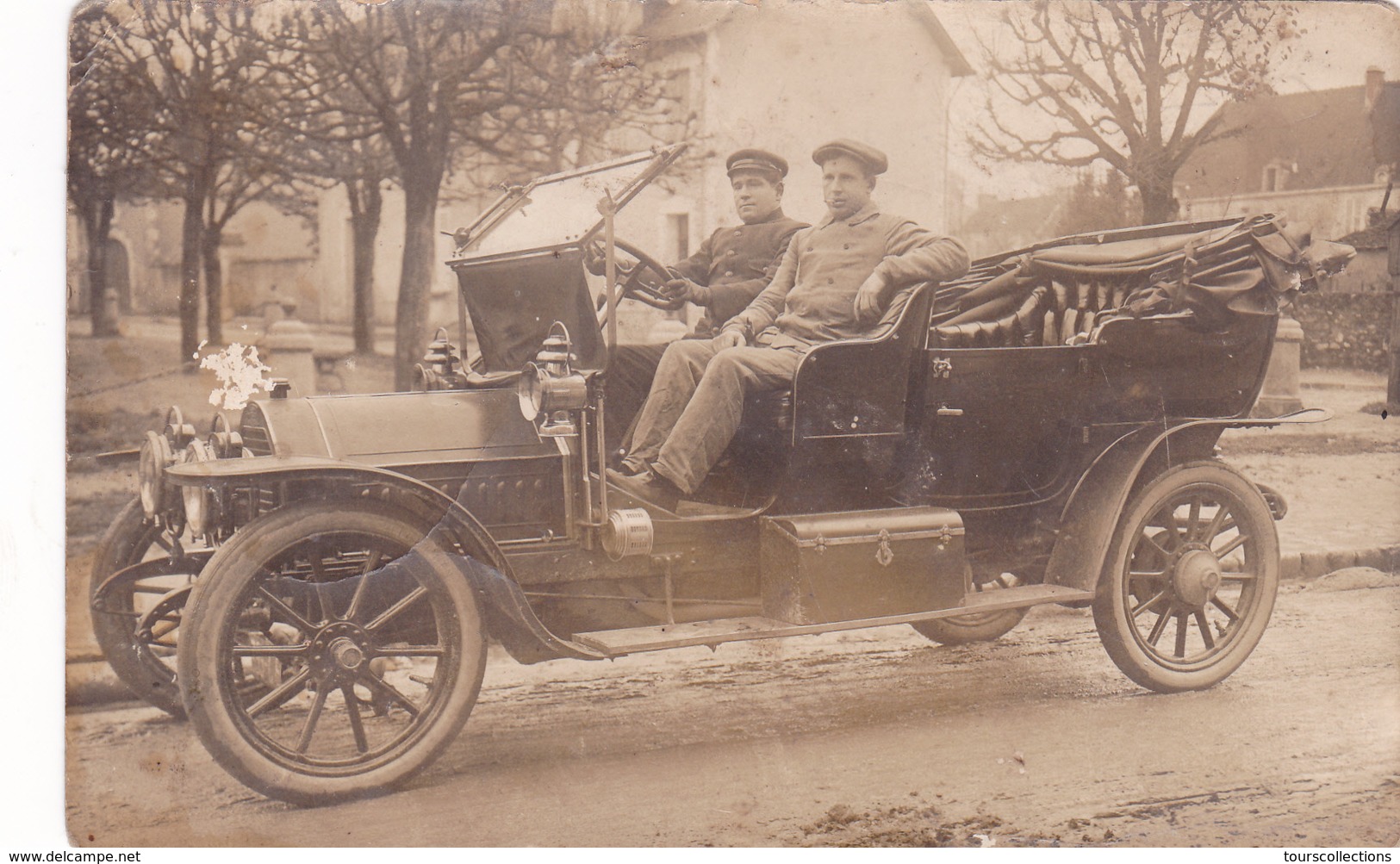 CPA 36 @ CARTE PHOTO LE BLANC - Jouffroy émile - AUTOMOBILE Vers 1915 @ Eugène Perraguin Photographe - Le Blanc