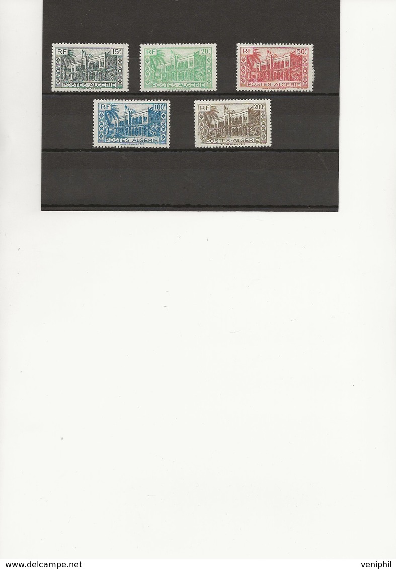 ALGERIE - N° 200 A 204 NEUF - INFIME CHARNIERE -ANNEE 1944 - Unused Stamps