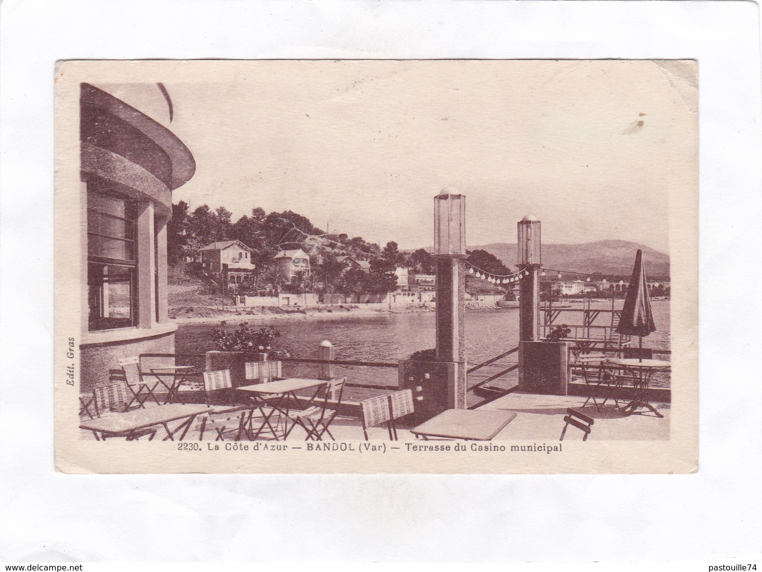 CPA  -  2230.  La Côte D'Azur  -  BANDOL  -  Terrasse Du Casino Municipal - Bandol