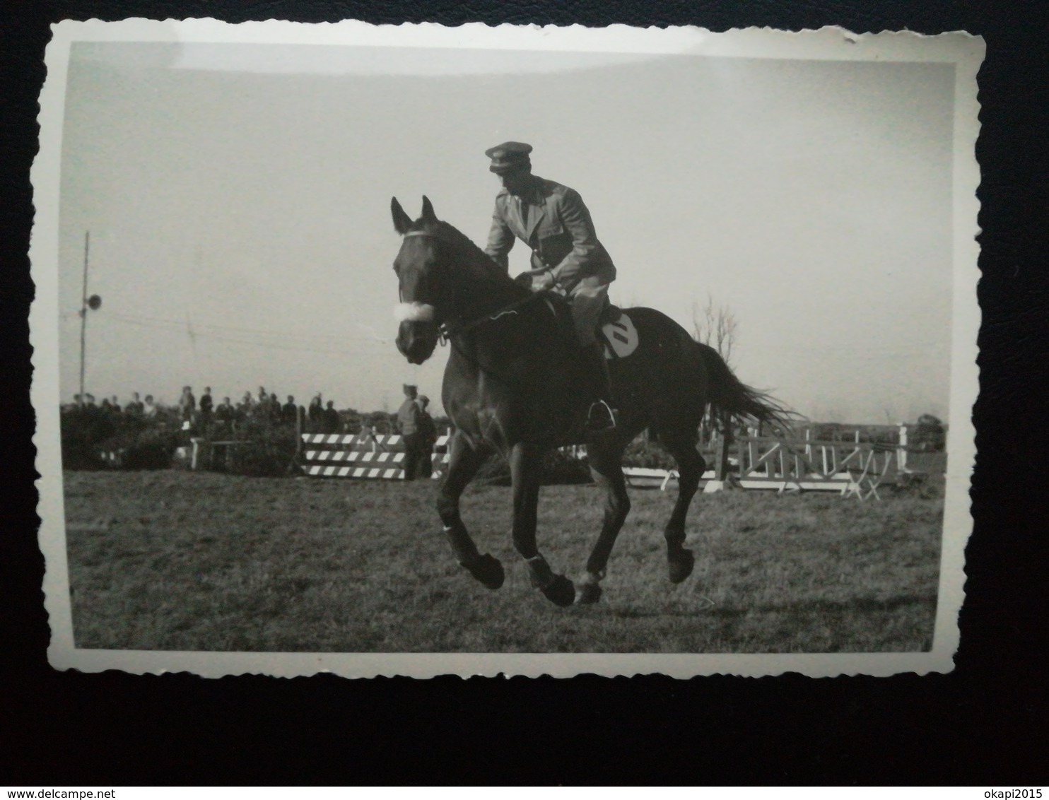 COURSE DE CHEVAUX AVEC OBSTACLES LOT 18 PHOTOS ORIGINALES LIEU ET ANNÉE PAS INDIQUÉS - Sport