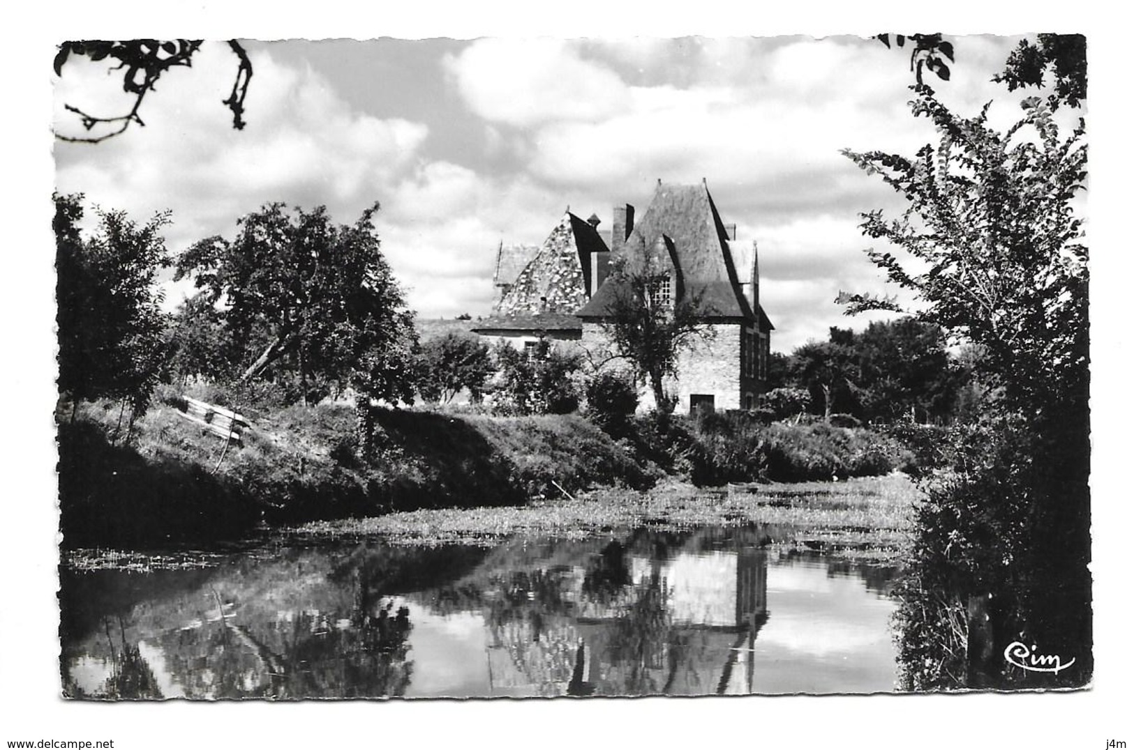 53/ MAYENNE... MOLIERES. Le Château - Autres & Non Classés