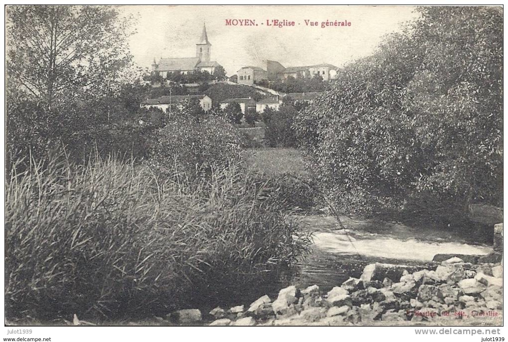 MOYEN ..-- 54 . M. Et M.  ..-- L ' Eglise . Vue Générale . - Sonstige & Ohne Zuordnung