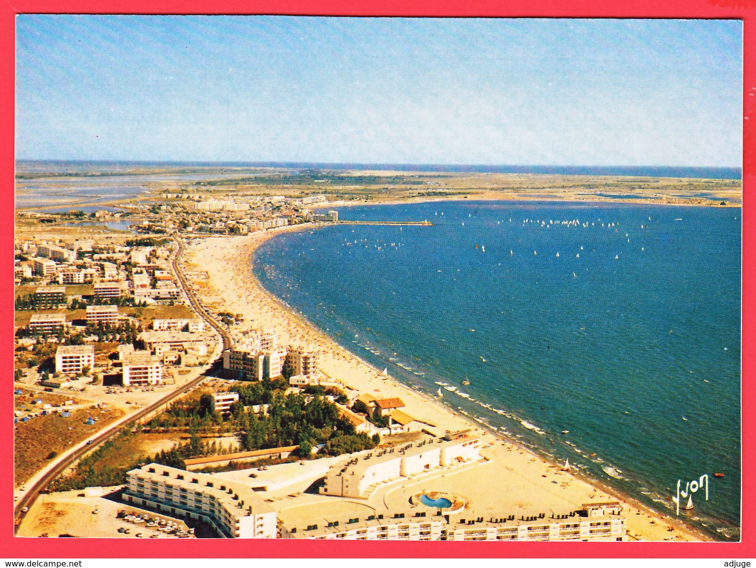 CPM-30- Le GRAU-du-ROI _ Vue Aérienne _ Plage Du Boucanet ** 2 SCANS - Le Grau-du-Roi