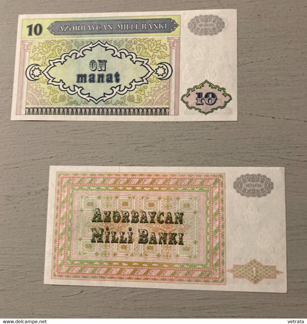 2 Billets : Azerbaïdjan , Neufs (1 & 10 Manat) - Azerbaïdjan